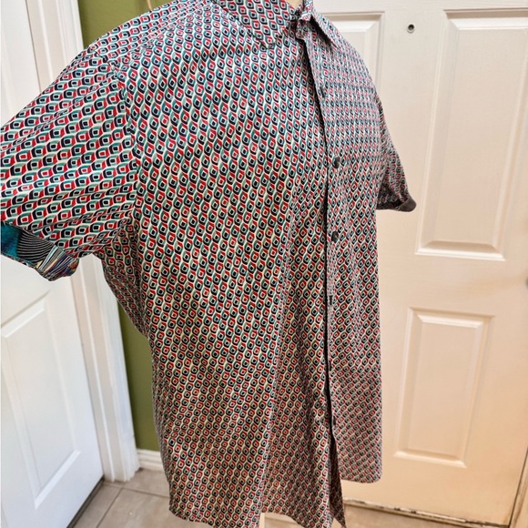 Robert Graham Red and Blue Casual Button Down Shirt - Picture 12 of 16